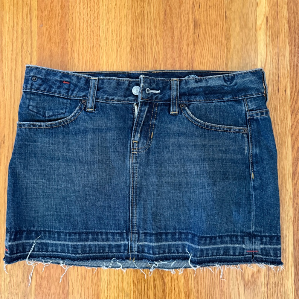 Gap Dark Blue Denim Jeans with Red Stitching